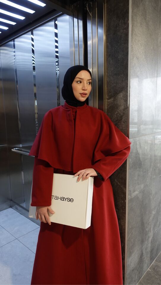 Pelerinli Kaşe Kaban - Kırmızı