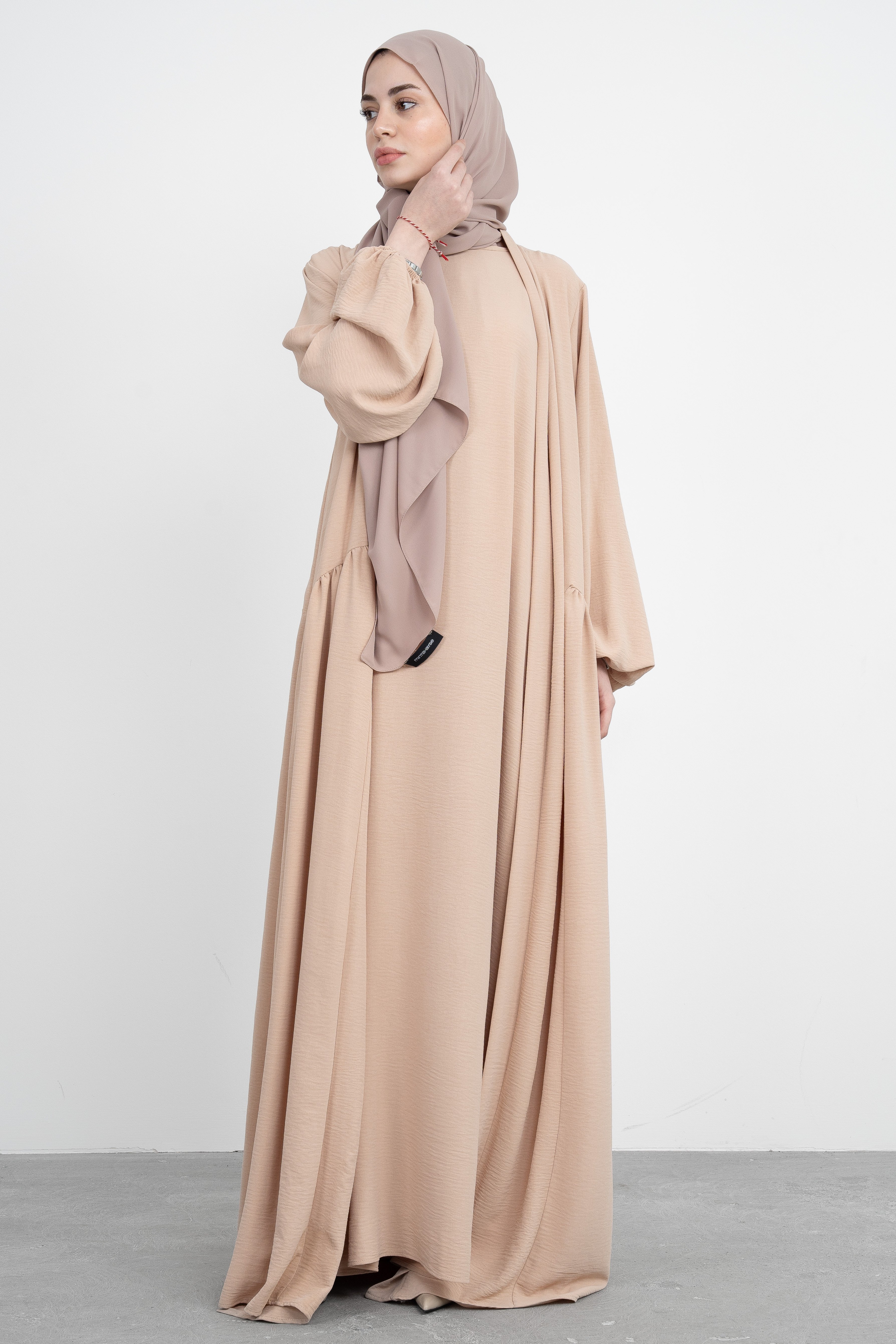 Abaya Takım İç Elbiseli