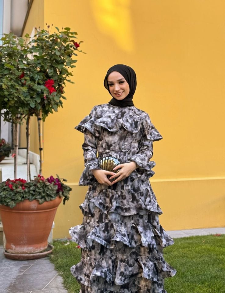 Kontes Volan Detaylı Elbise