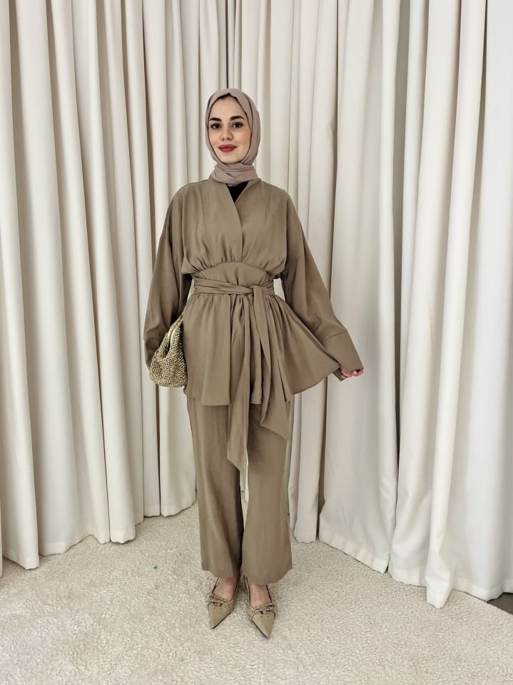 Modal Kuşaklı Pantolonlu Takım