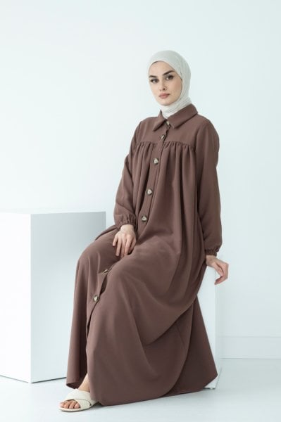 Göğüs Üstü Büzgülü Düğmeli Ferace