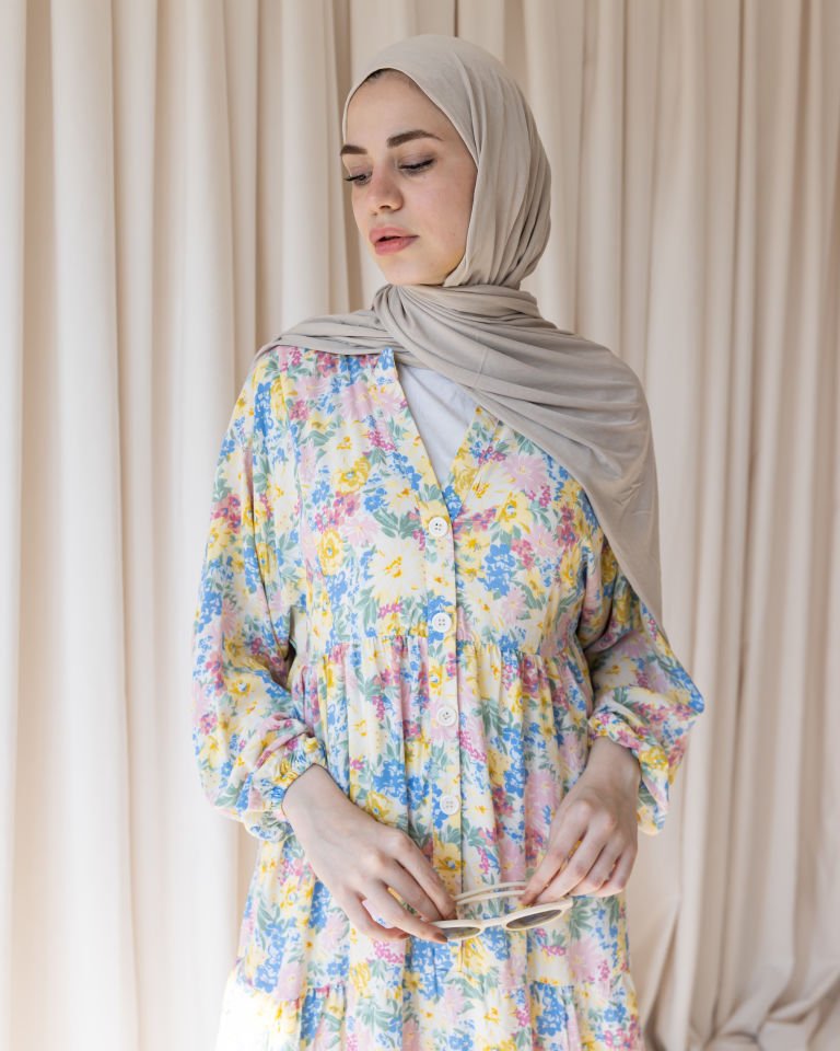 Çiçek Harmanı Elbise